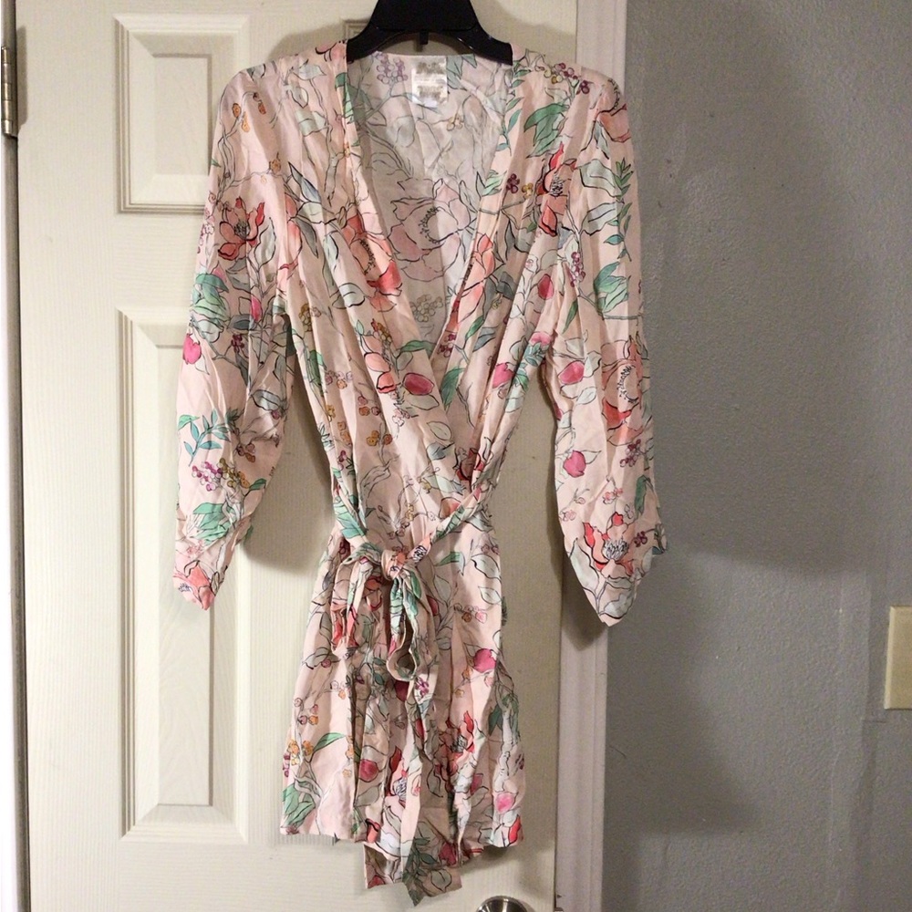 💸30%Off2🛒 Anthropologie Plum Pretty Sugar pink floral robe